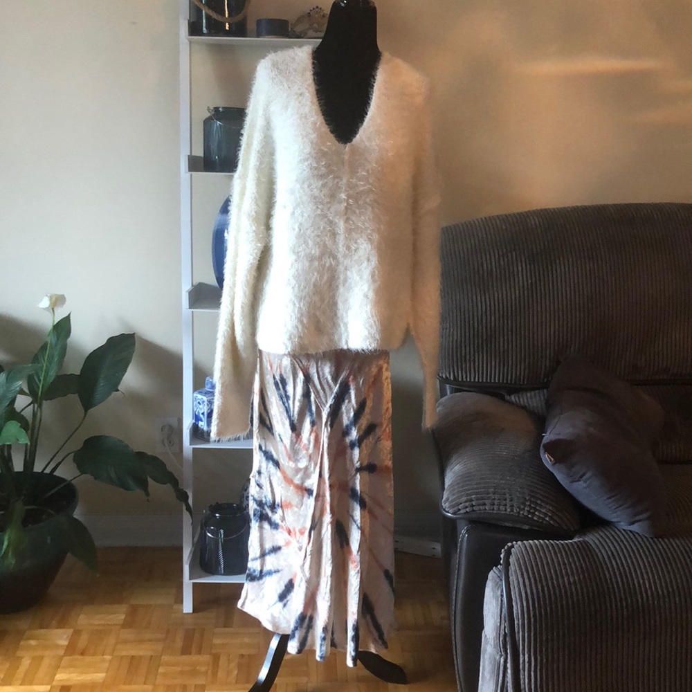 FREE PEOPLE tie dye velvet skirt - Picture 6 of 12